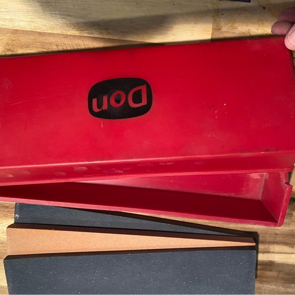 Culinary 3 stone sharpening system-----SOLD  SOLD  SOLD - Picture 6 of 10